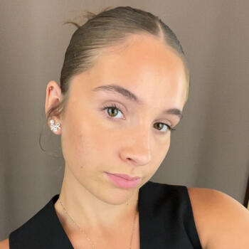 Baby-sitter Flavy-le-Martel: Rachel