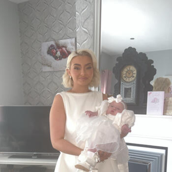 Babysitting job in Dunmurry: babysitting job Lara