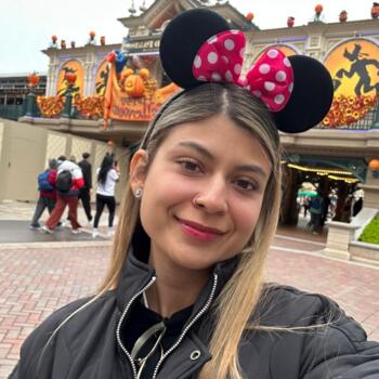 Canguro en Murcia: Valentina