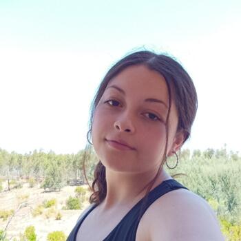 Babysitter in Concepción: Belén Troncoso Becar