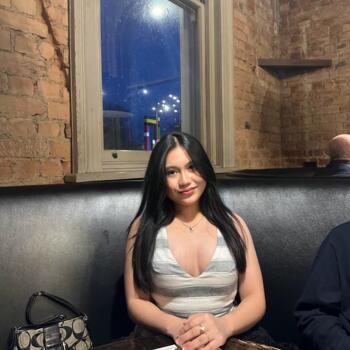 Babysitter in Hamilton: Trixie