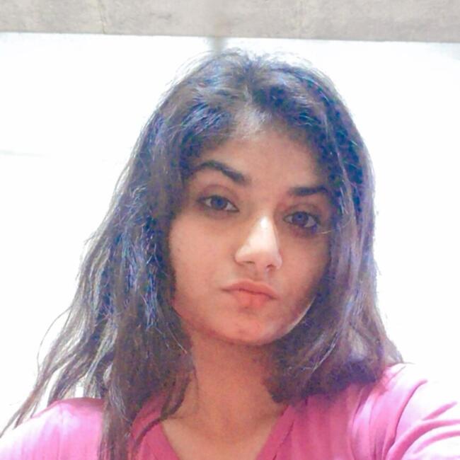 जयपुर में बेबीसिटर: Priyanka sharma