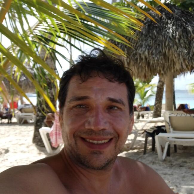 Babysitting job in Santa Fe: Carlos