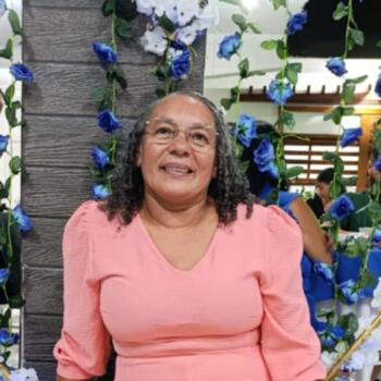 Babá em Aracaju: Anne