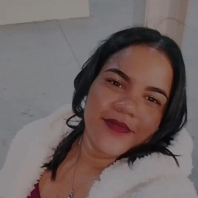 Babá em Queimados: Sulamita