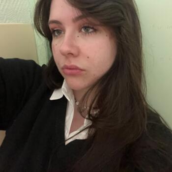Baby-sitter Haussy: Hazel