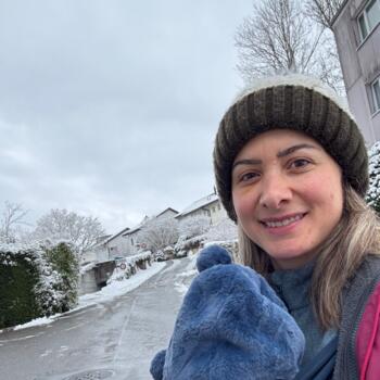 Babysitter in Wädenswil: ROSI VIANA