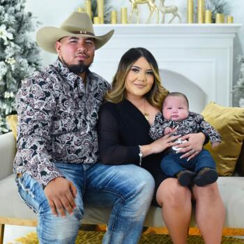 Babysitting job in Baytown: babysitting job Carlos