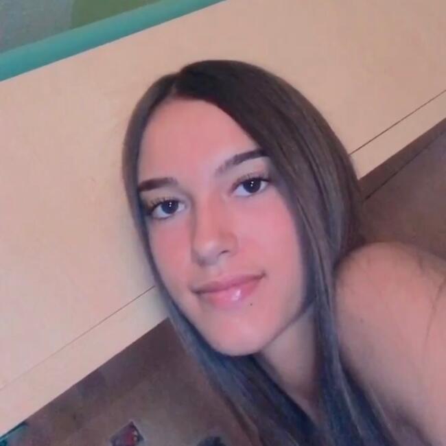 Babysitter in Albolote: Laura