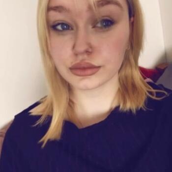 Babysitter in Marseille: Julia