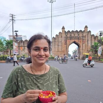 Trabajo para niñera en Hyderabad: trabajo para niñera Shravani