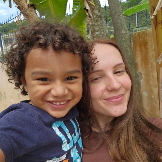 Babysitter in Florianópolis: Débora