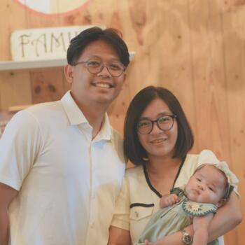 Babysitting job in Singapore Island: babysitting job Louie