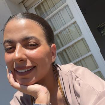 جليسة أطفال الدار البيضاء: Kenza