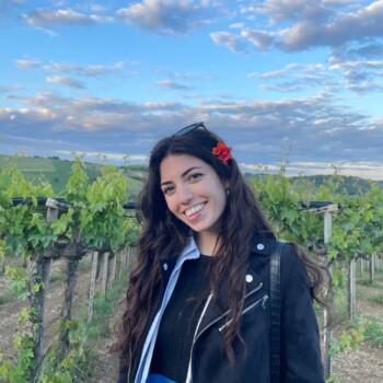 Babysitter in Pescara: Francesca