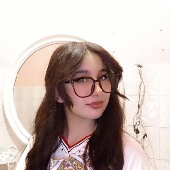 Babysitter a Mondovì: Narjis