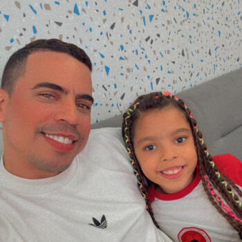 Babysitting job in Salvador: babysitting job Alan