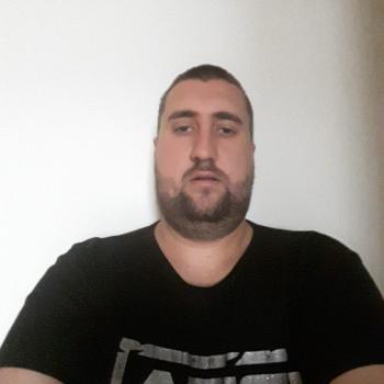 Babysitter in Saint-Etienne: Julien