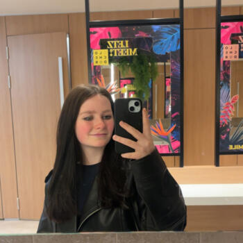 Babysitter in Sanem: Lara