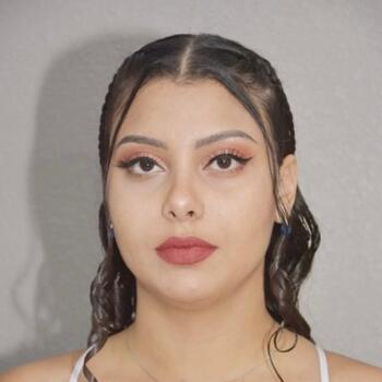 Babá em Indaiatuba: Brenda