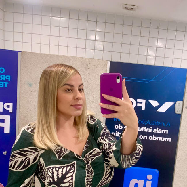 Babá em Recife: Thais Fernanda