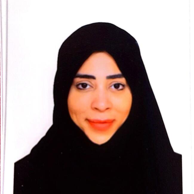 Babysitter in Ajman: Hend