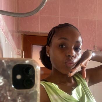 Babysitter in Chatham: Kosiso