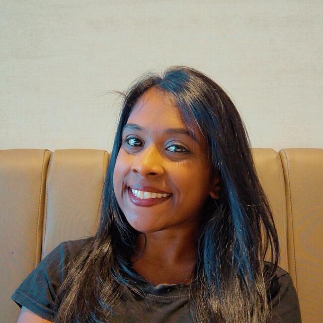 Babysitter in Newlands West: Dineshree