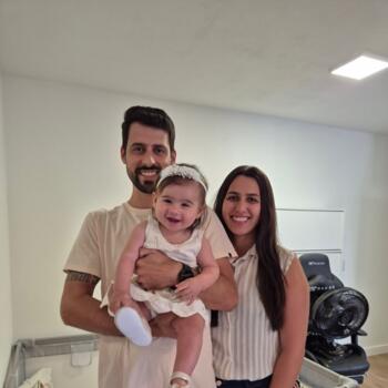 Emprego de babá em Laguna: emprego de babá Isabel