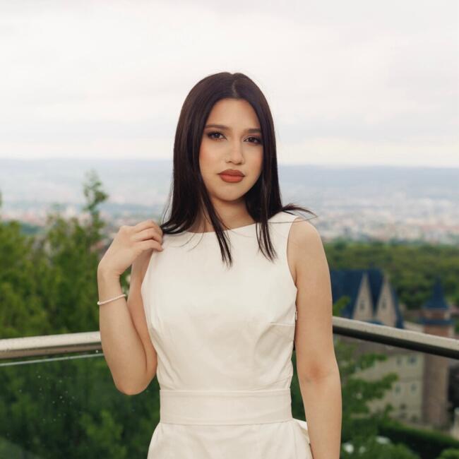 Babysitter in Cluj-Napoca: Ana Maria