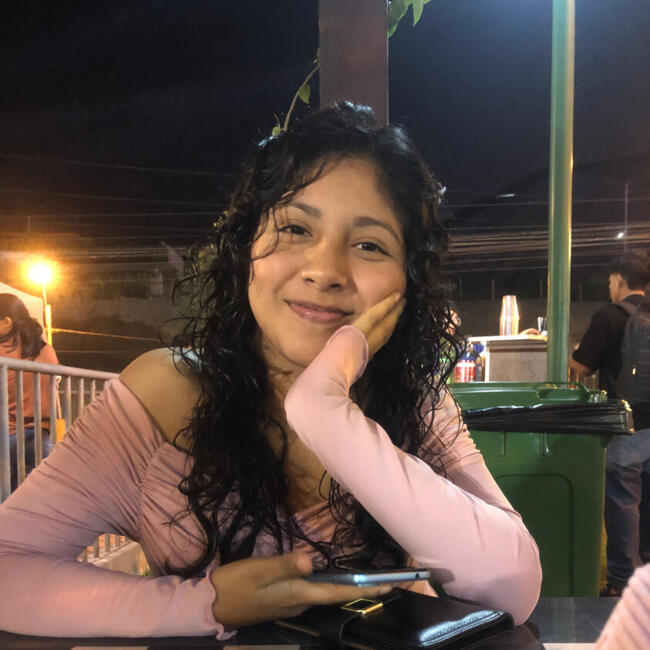 Niñera en Cieneguilla (Departamento de Lima): Evanyelina