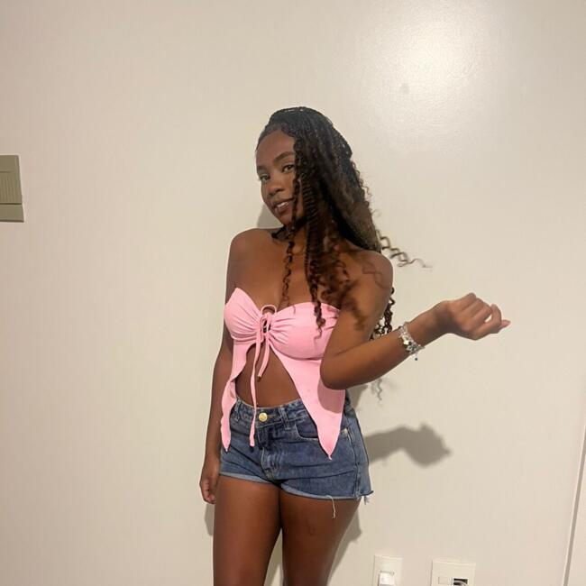 Babysitter in Guarulhos: Maria vitória Araujo Magalhães