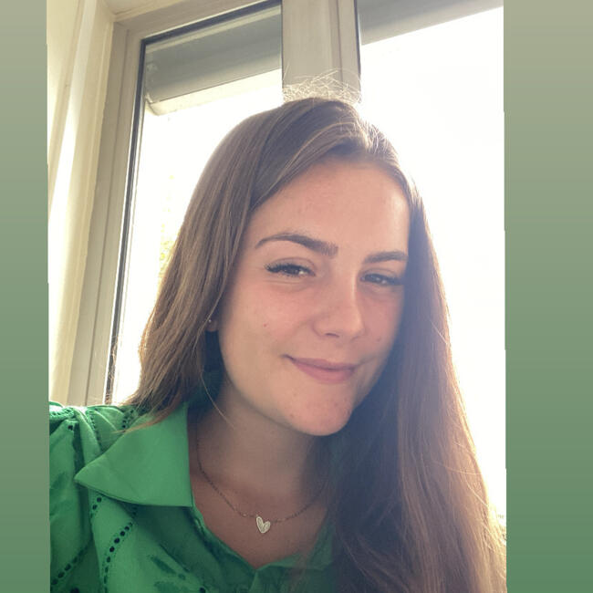Babysitter in Marmande: Lucie