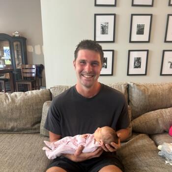 Babysitter in City of Saint Peters: Maxwell