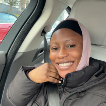 Babysitter Southampton: Aminat