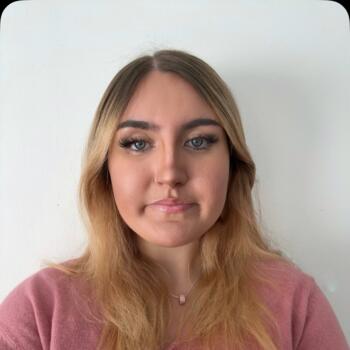 Babysitter in Châteaubriant: Nikita