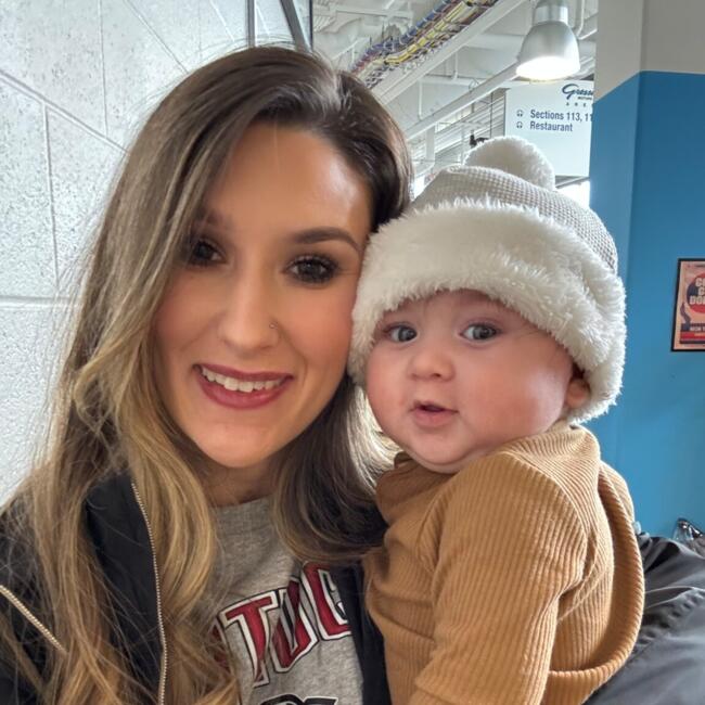 Babysitting job in Antioch (Illinois): Kelley