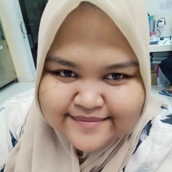 Babysitter in Tangerang: Elvia