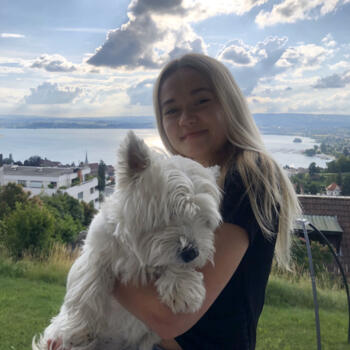Baby-sitter in Zoug: Margaux