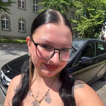 Babysitter in Pirna: Emely