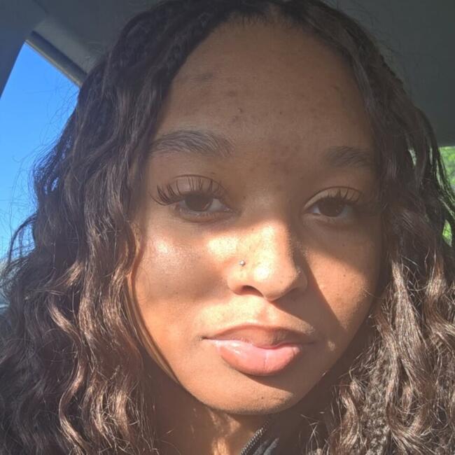 Babysitter in San Antonio: Tiasia