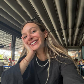 Babysitter in Berlin: Yaren