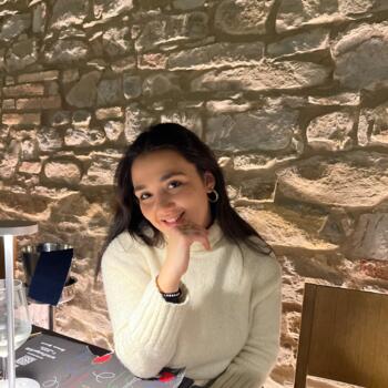 Babysitter a Pesaro: Kenza