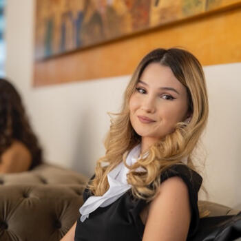 Babysitter Cluj-Napoca: Larisa