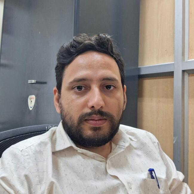 चेन्नई में बेबीसिटिंग की नौकरी: Ganesh