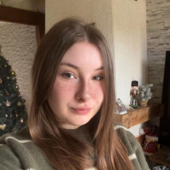 Babysitter in Montluçon: Margot