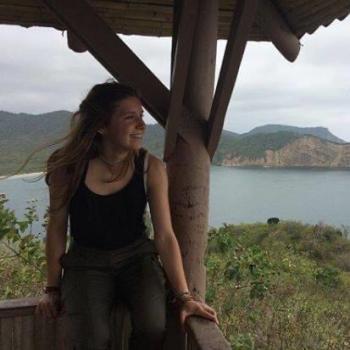 Babysitter in Chaponost: Manon