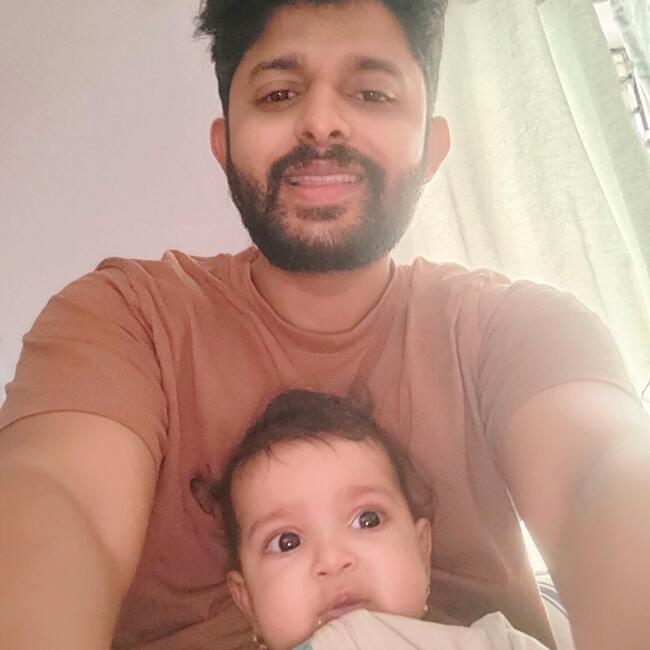 बंगलौर में बेबीसिटिंग की नौकरी: Satwik