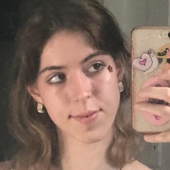 Babysitter in St. Petersburg: Victoria