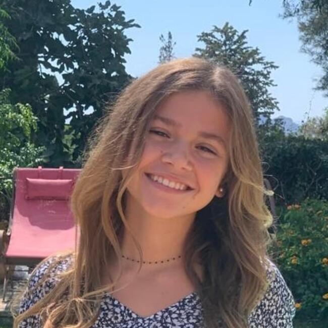 Babysitter in Ceyreste: Joséphine